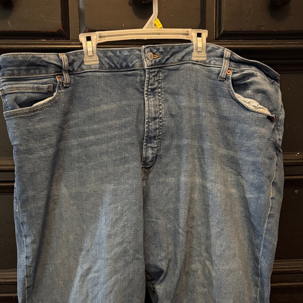 Old Navy Women's Blue Straight Leg Jeans
